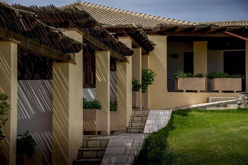 Hotel Tupei Калазетта Экстерьер фото